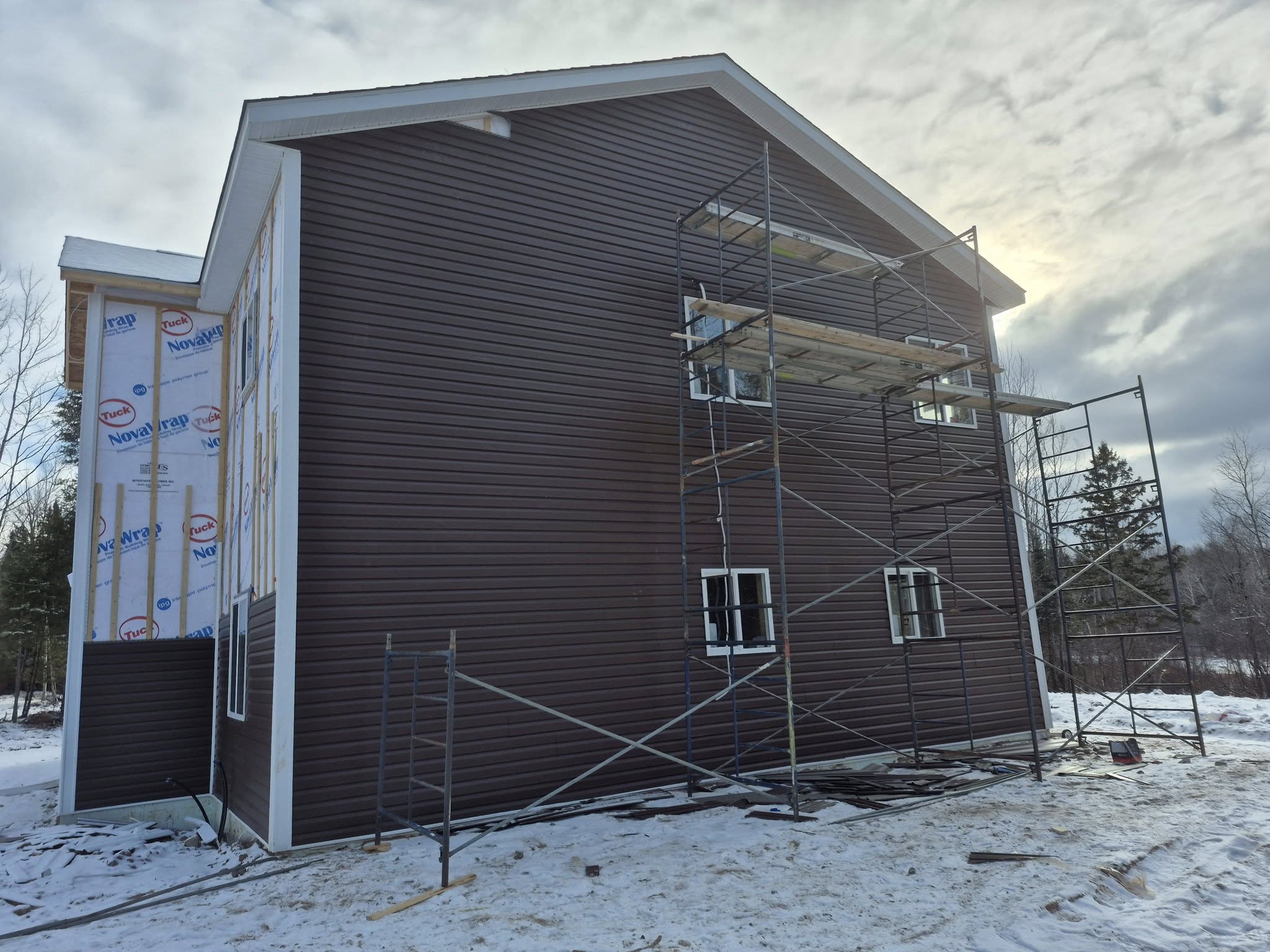 Completed roofing project